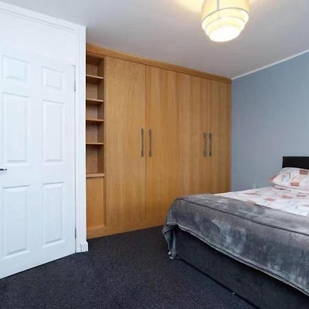Light-Luxury Flat Lejlighed Glasgow Eksteriør billede